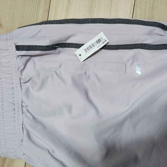 Amazon essentials pant - Picture 3 of 10